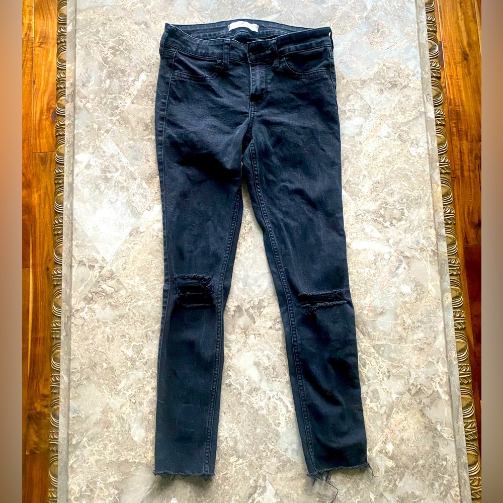 Hollister black distressed jeans